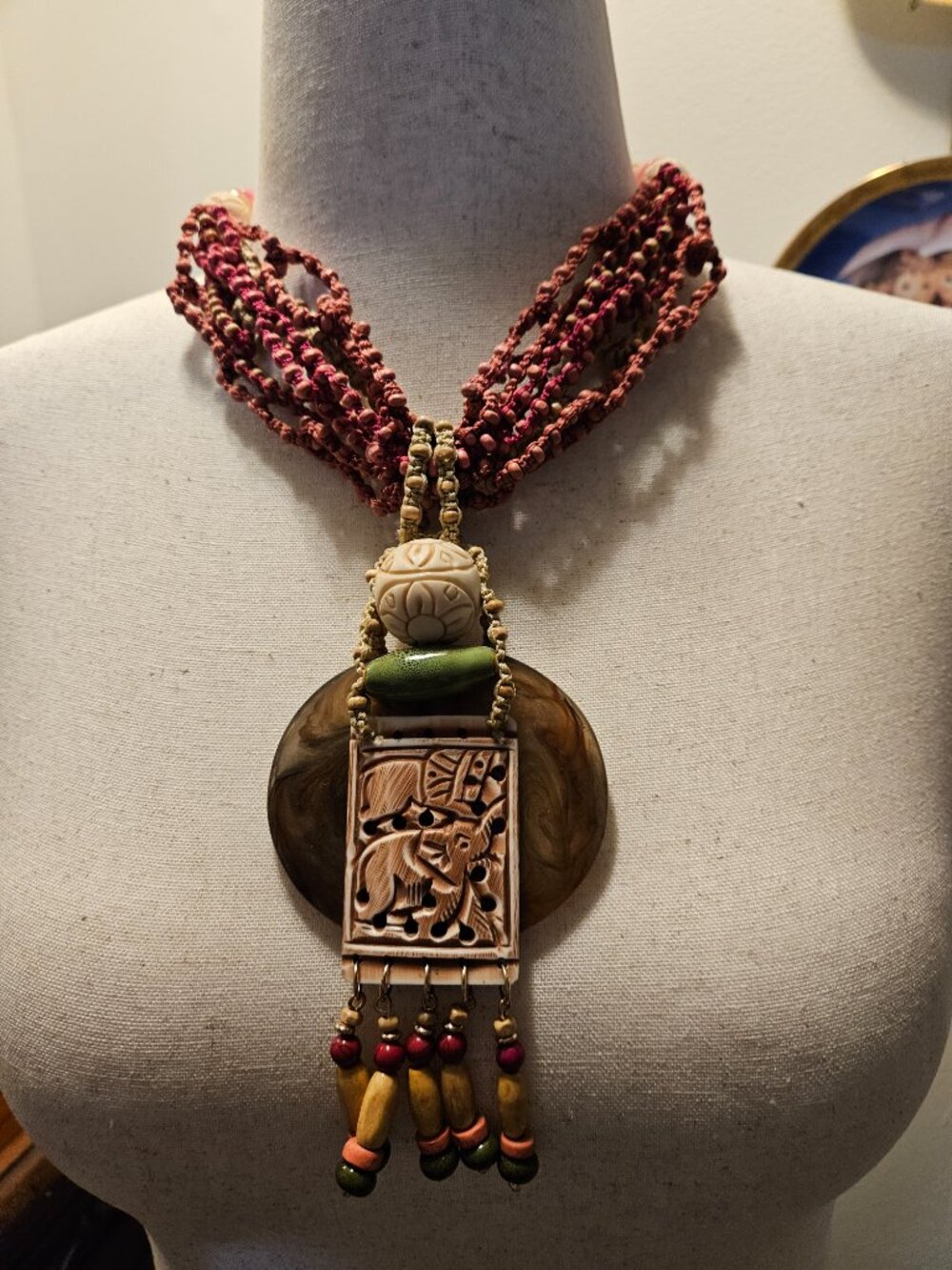 Necklace - Picture 2 of 6